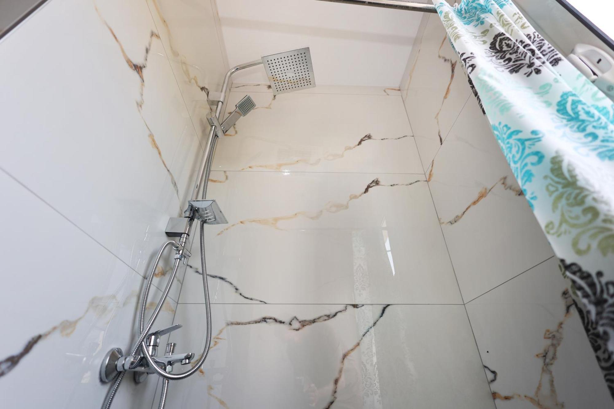 Guesthouse Noke Berat Zewnętrze zdjęcie